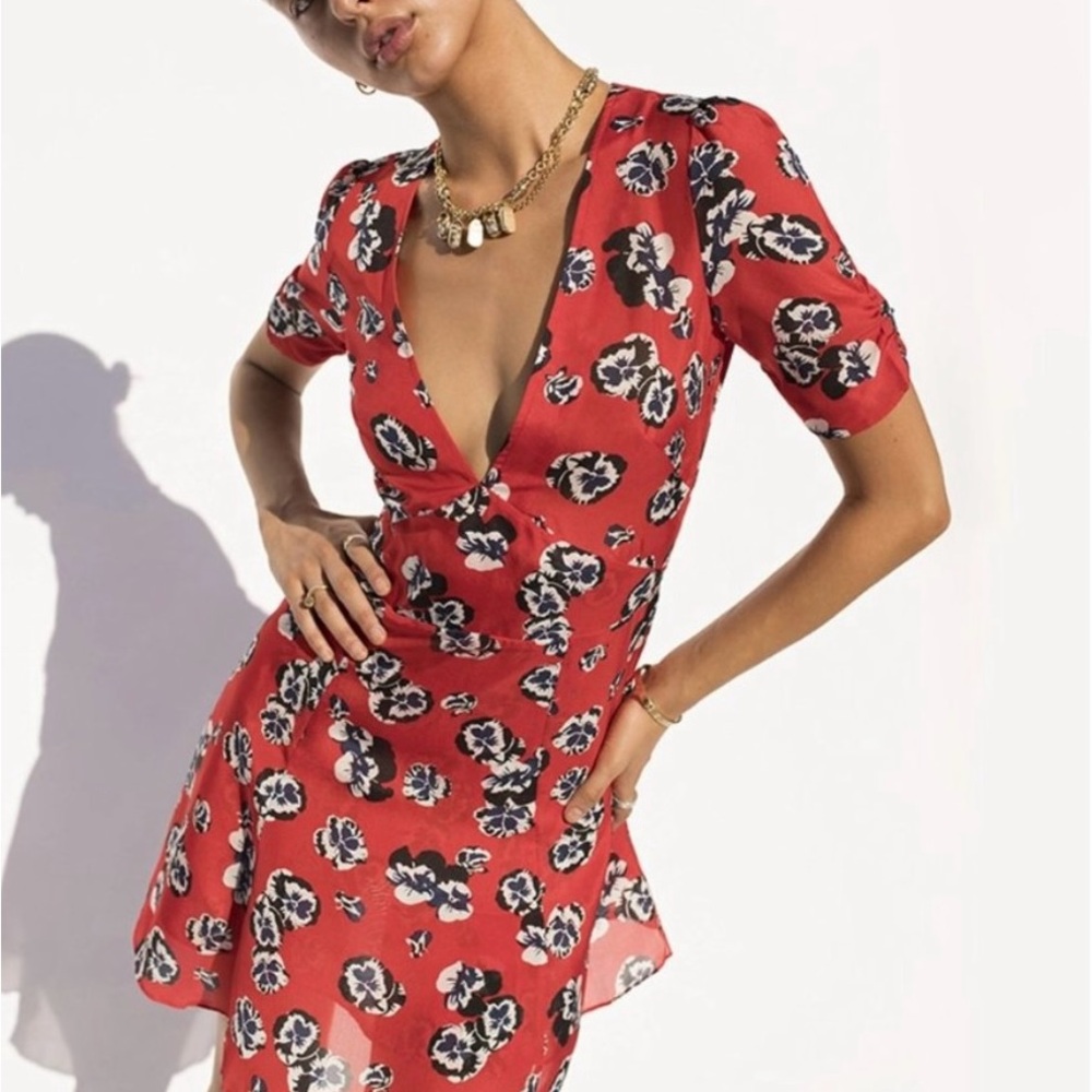 Chic Red Floral Dress